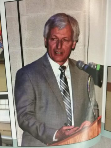 Students Worry as Wilson Leaves Lakeview