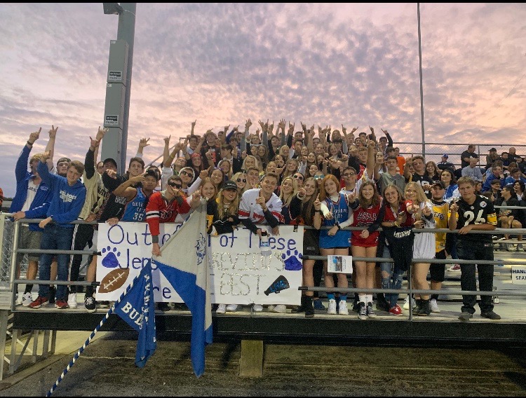 LHS+Student+Section+is+on+a+Rise