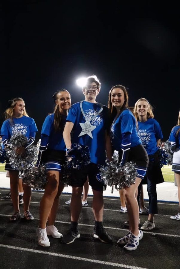 Cheerleaders Spread Spirit With Lakeviews Shining Stars