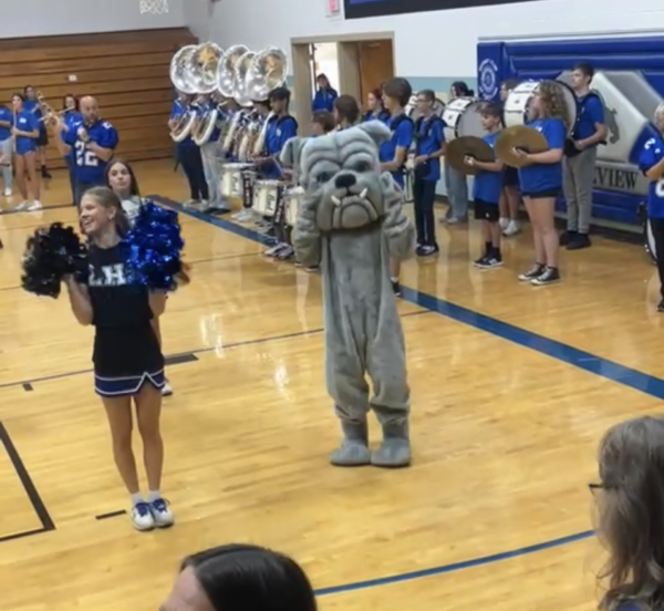 Bulldogs Gallup into Their First Pep Rally Rodeo