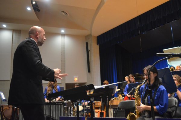 Bulldogs Embrace the Blues for Their OMEA Performance